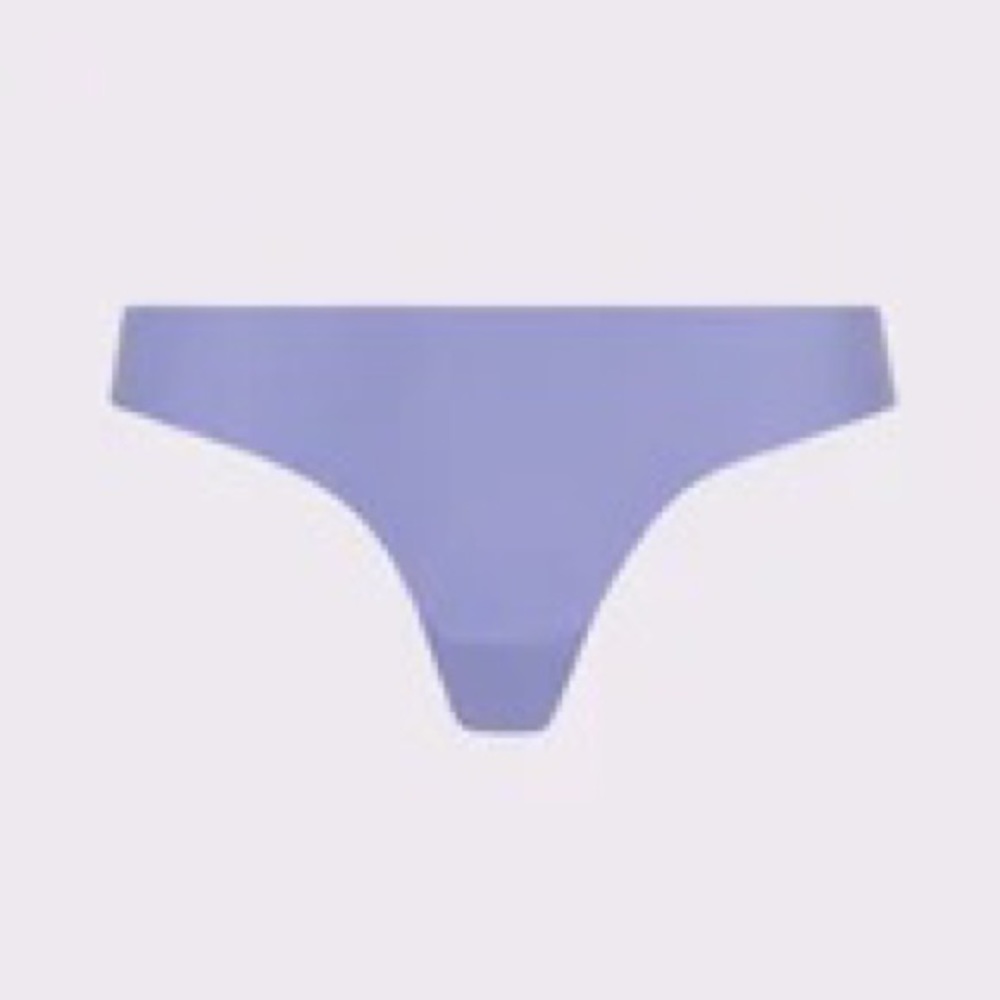 Parade Seamless Universal Thong